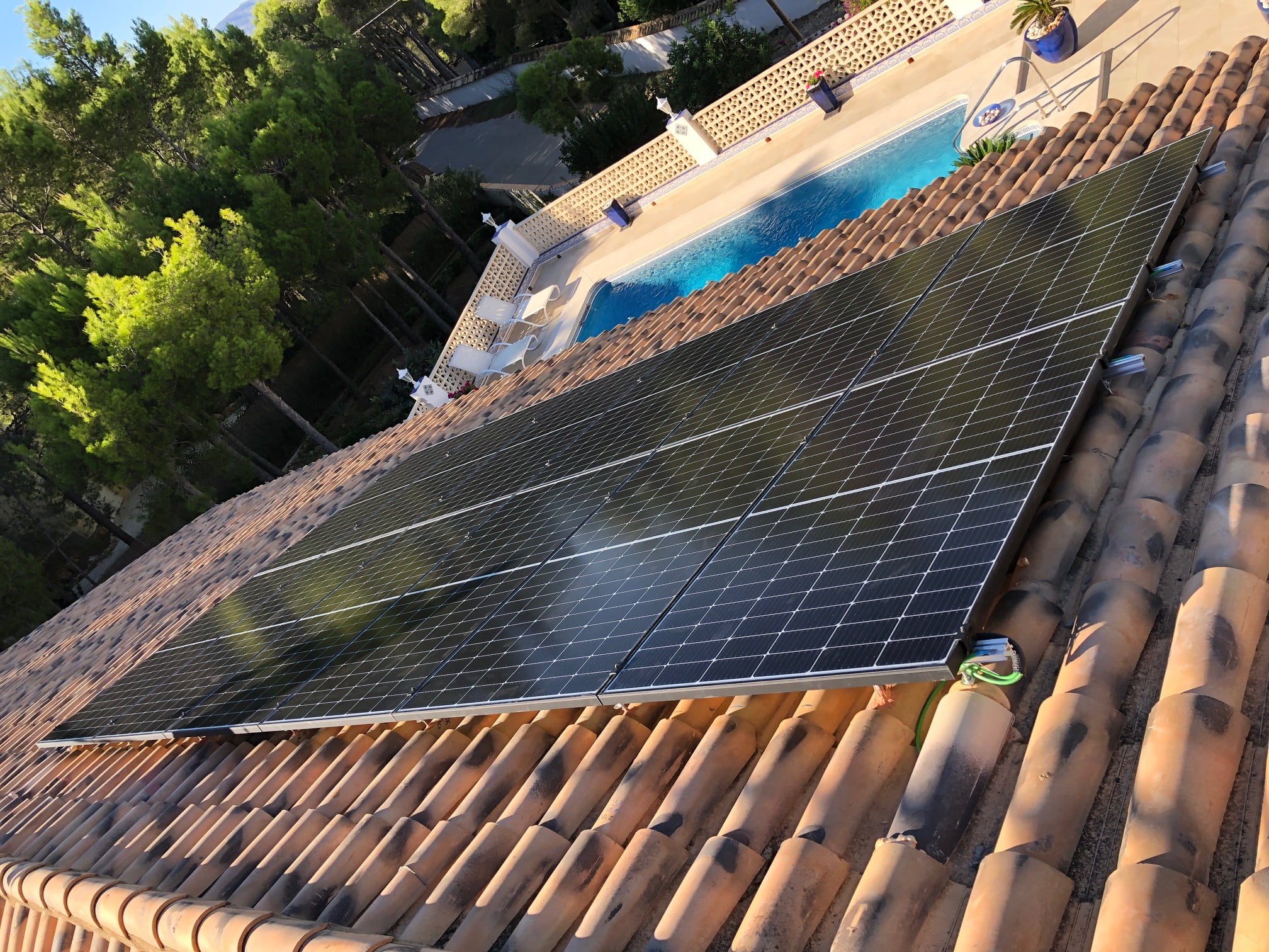 12X 370 wp Solar Panels, Altea La Vella, Alicante