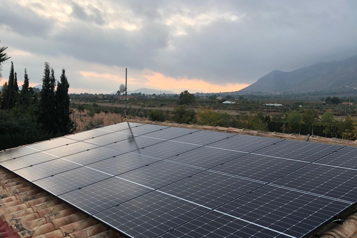 14X 370 wp Paneles Solares, Hondon de las Nieves, Alicante