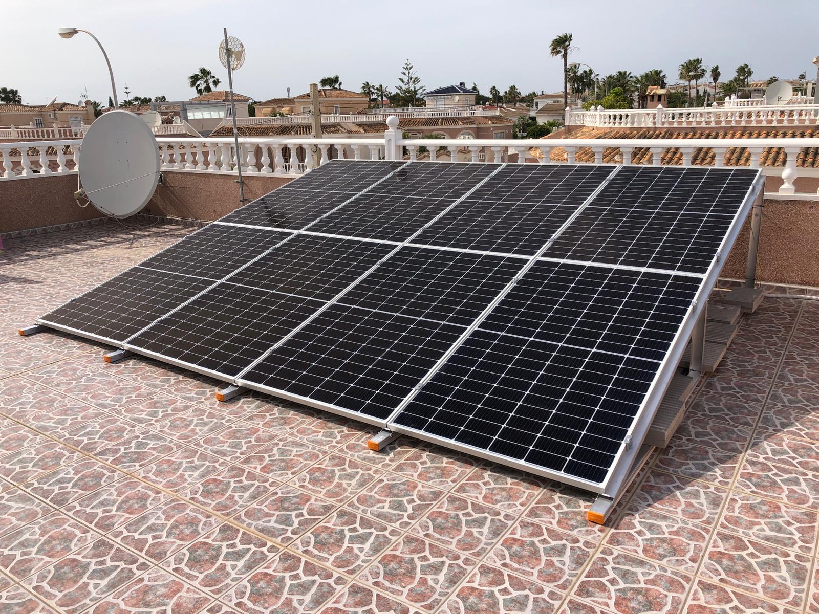 8X 380 wp Solar Panels, Torrevieja, Alicante (Grid system)