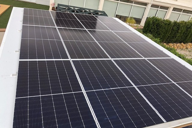 12X 465 wp Zonnepanelen, La Nucia, Alicante (Hybride systeem)