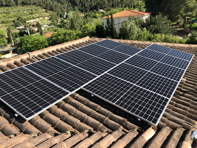 14X 380 wp Paneles Solares, Onteniente, Valencia (Sistema de red)