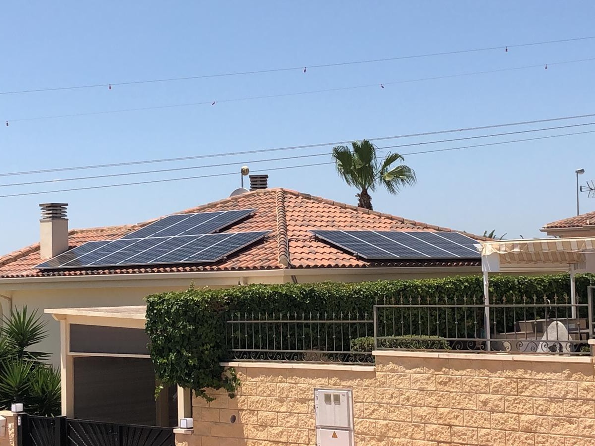 14X 380 wp Paneles Solares, San Fulgencio, Alicante (Sistema de red)