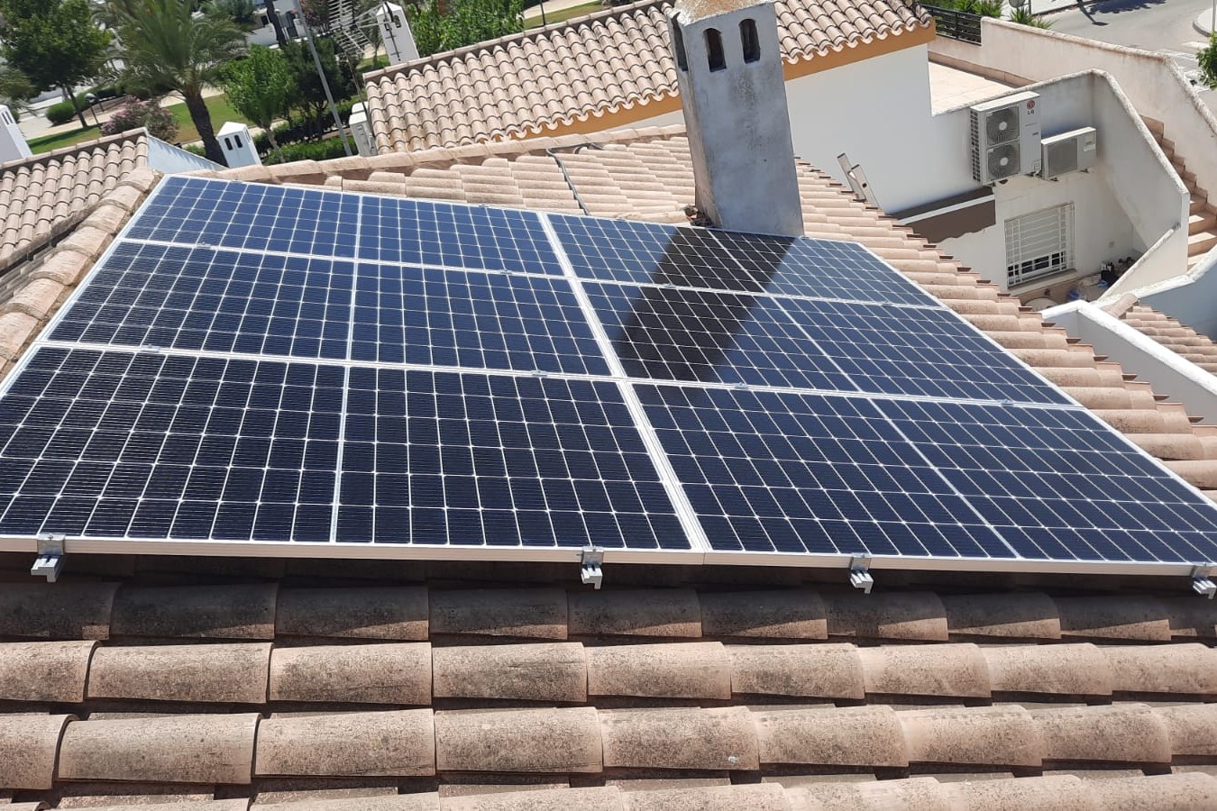 6X 380 wp Solar Panels, Pilar de la Horadada, Alicante (Grid system)