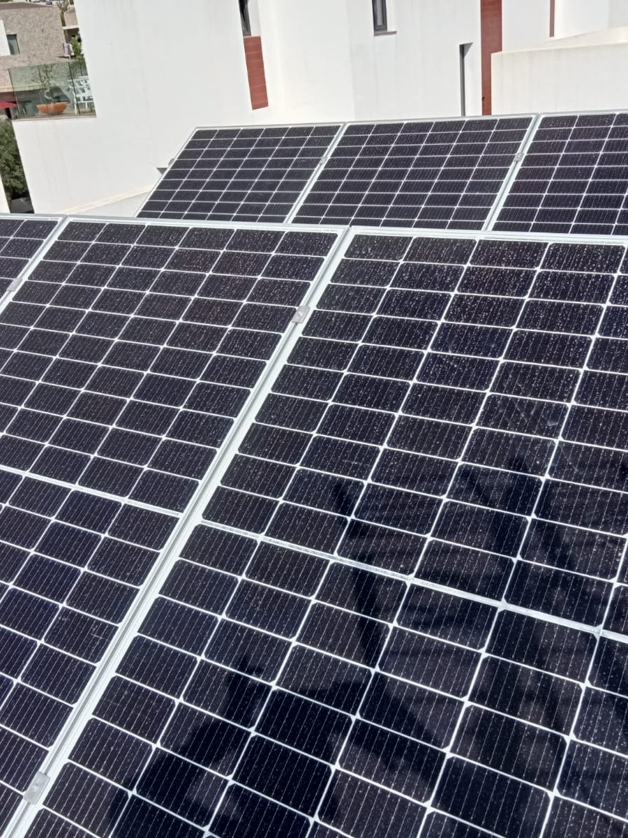 Paneles Solares 10X 380 wp, Polop, Alicante (Sistema de red)