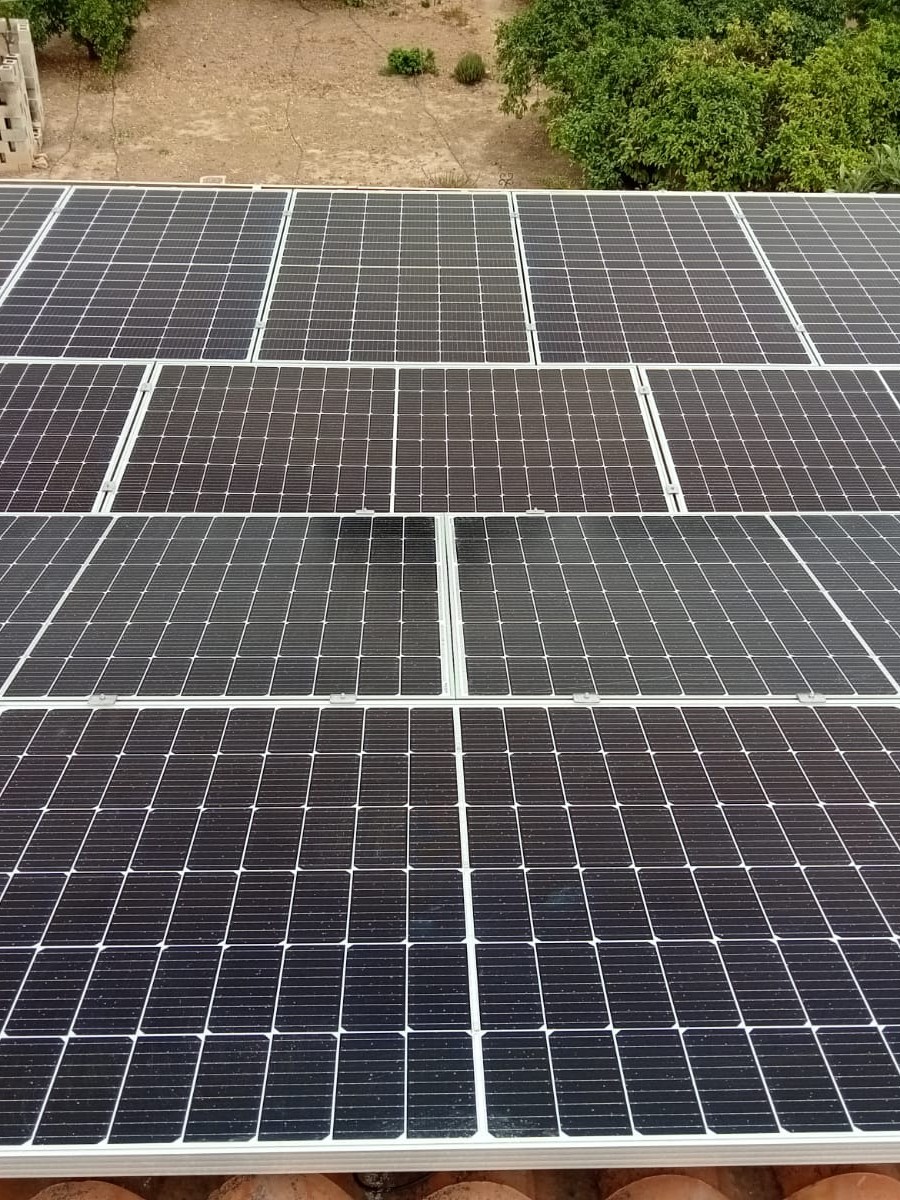 11X 380 wp zonnepanelen, Altea, Alicante (Gridsysteem)