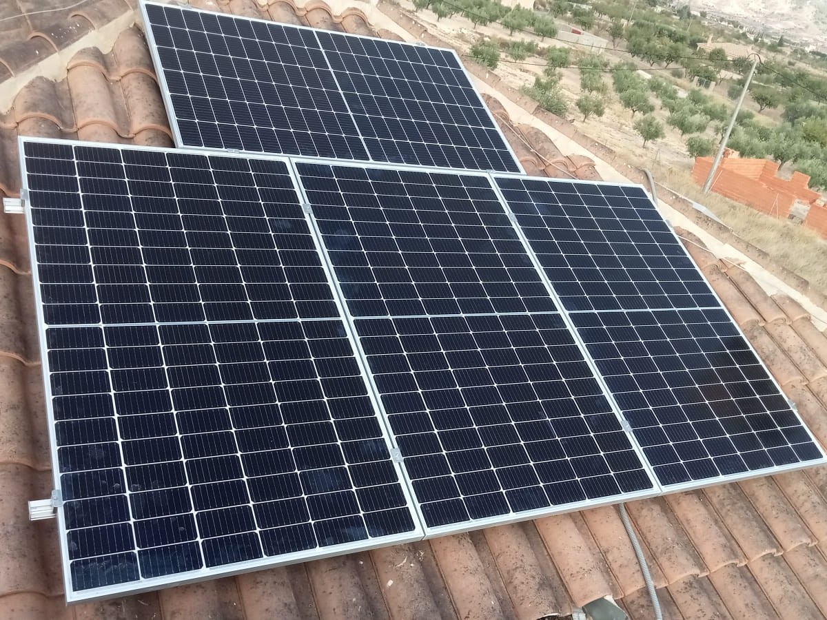 10X 380 wp Solar Panels, Macisvenda, Murcia (Grid system)