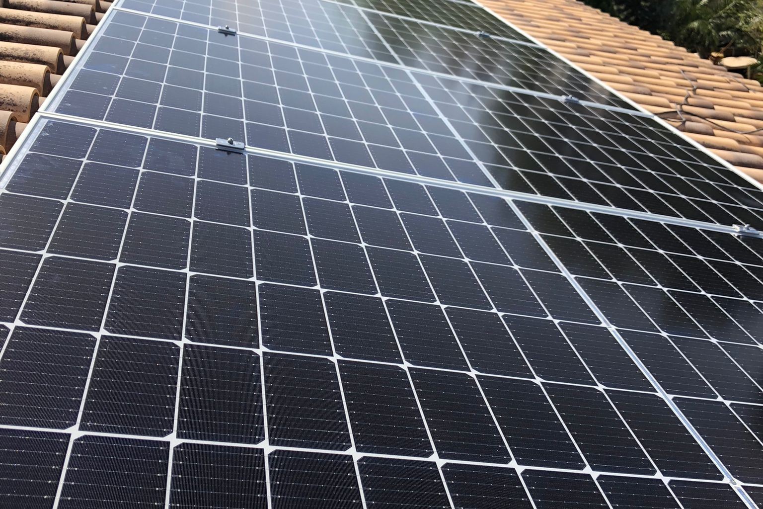 10X 380 wp Solar Panels, Calpe, Alicante (Hybrid system)