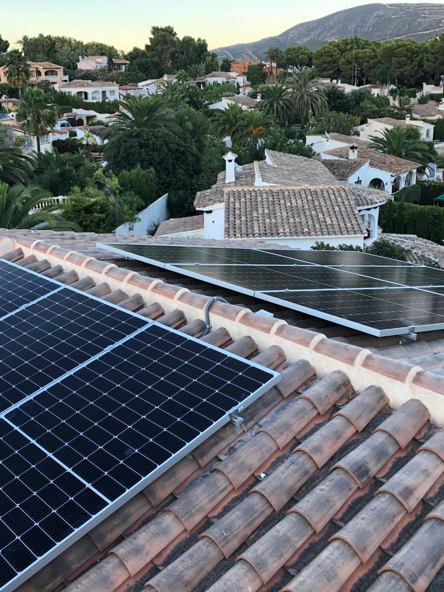 12X 455 wp Paneles Solares, Bennisa, Alicante (Sistema híbrido)