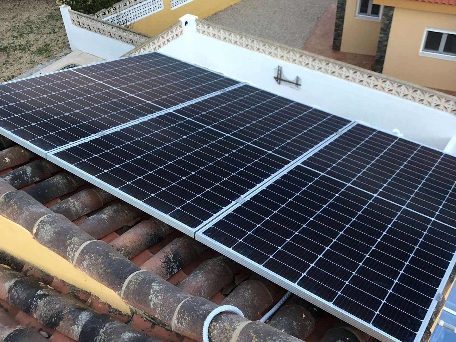 6X 455 wp Paneles Solares, La Nucia, Alicante (Sistema de red)