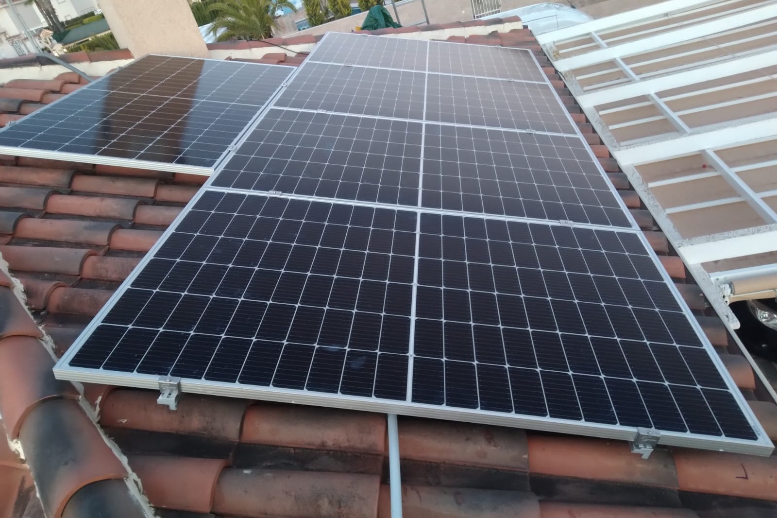 15X 380 wp Solar Panels, Rojales, Alicante (Hybrid system)