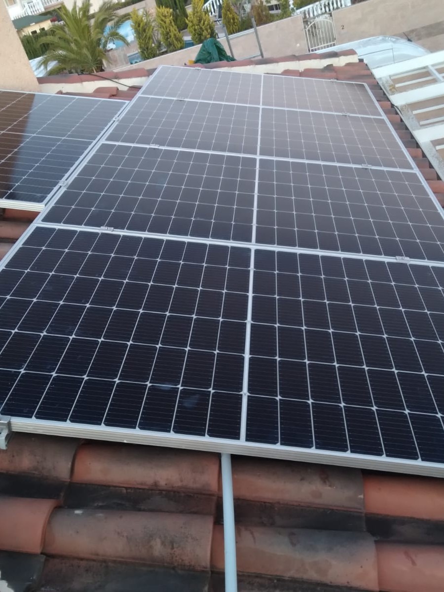 15X 380 wp Solar Panels, Rojales, Alicante (Hybrid system)
