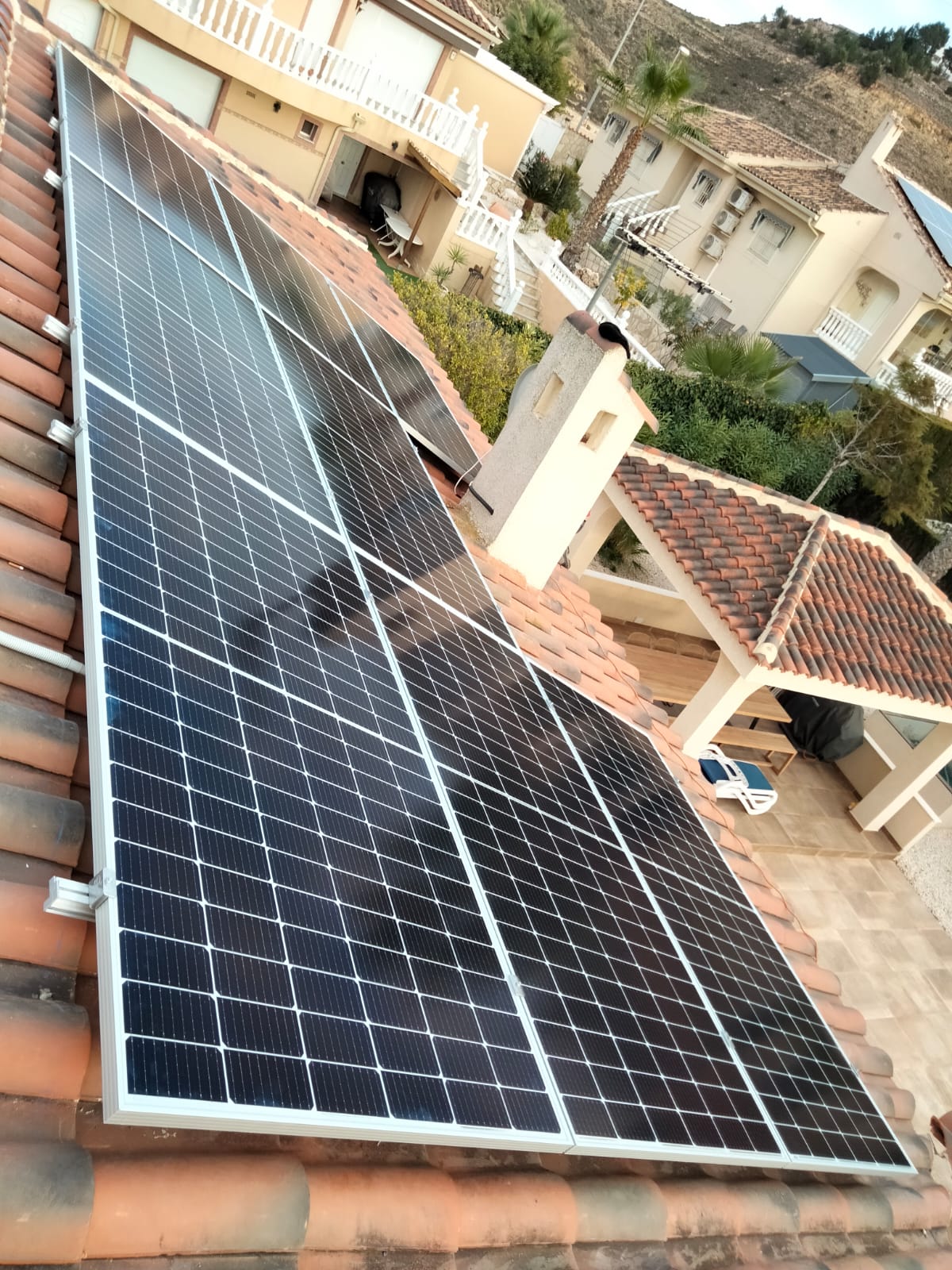 13X 455 wp Paneles Solares, Rojales, Alicante (Sistema híbrido)