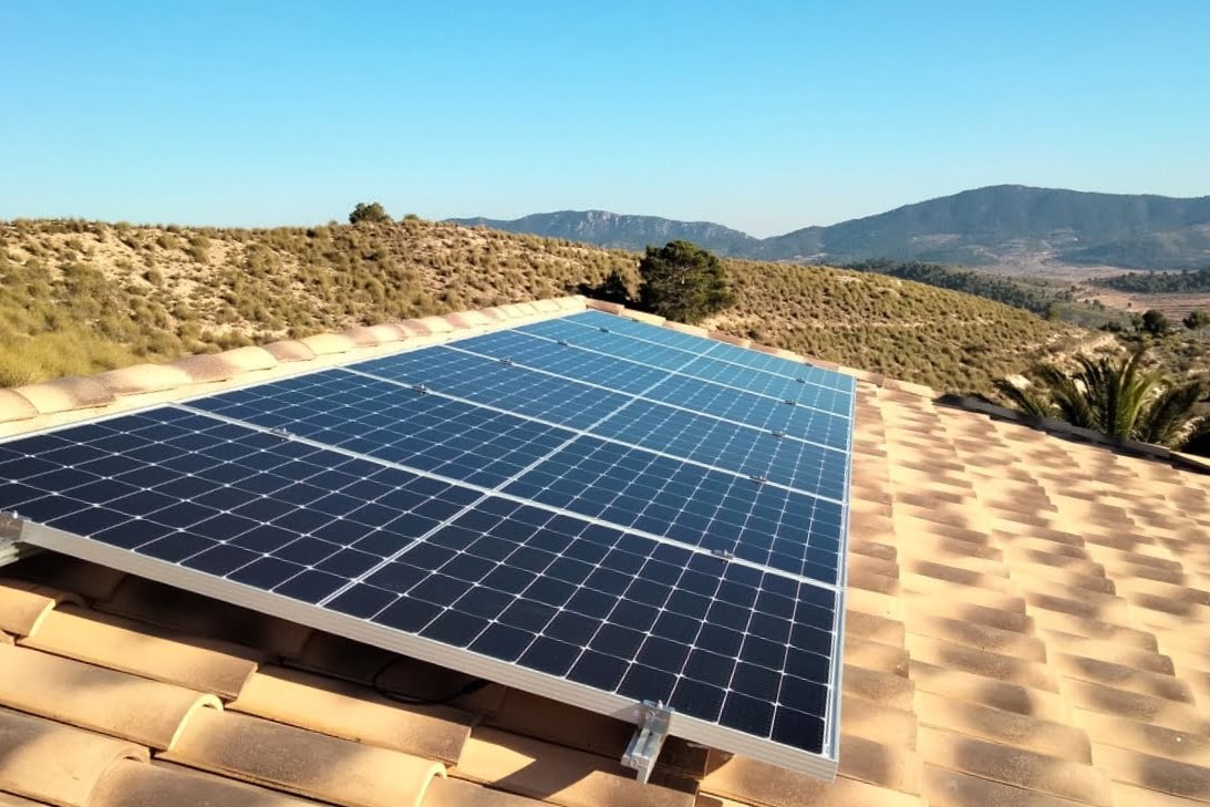 6X 380 wp Solar Panels, Hondón de la Nieves, Alicante (Grid system)