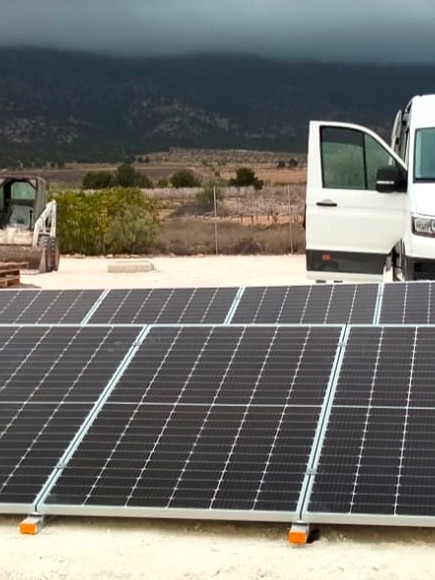 16X 455 wp Paneles Solares, Lel, Alicante (Sistema híbrido)