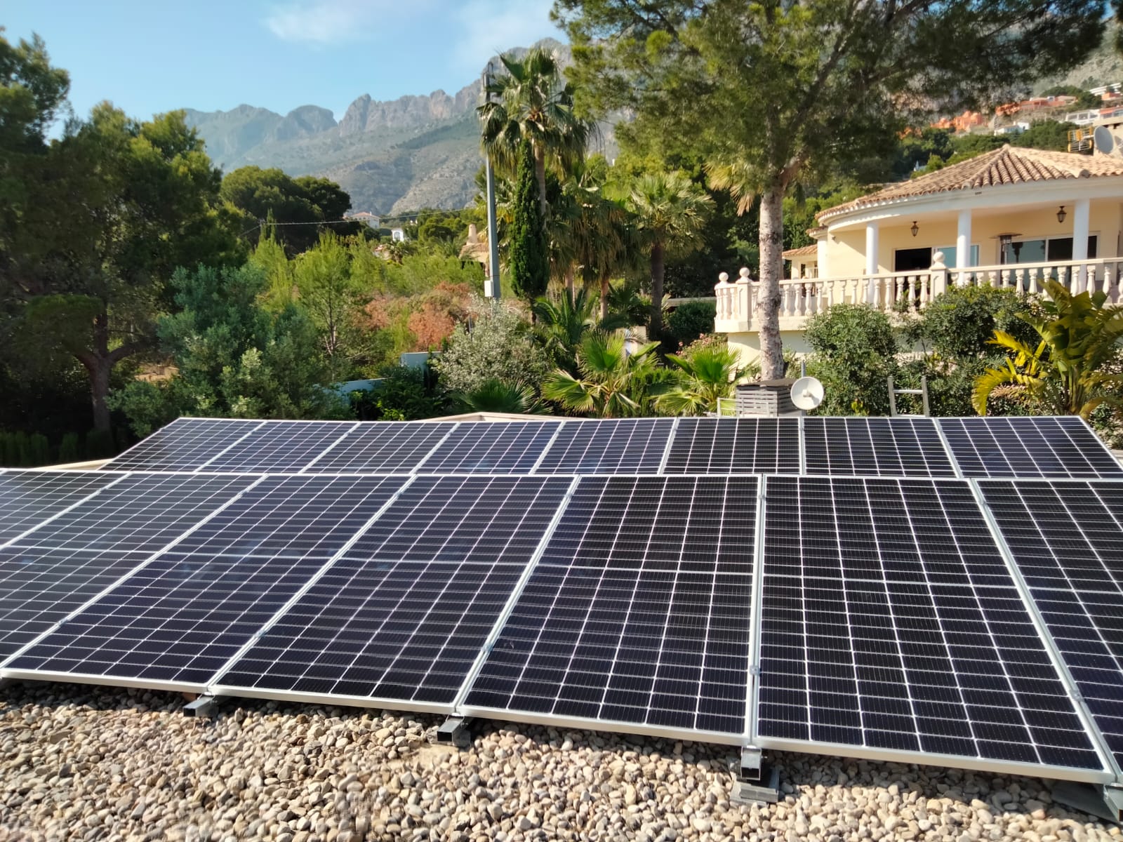 16X 460 wp Solar Panels, Altea, Alicante (Hybrid system)