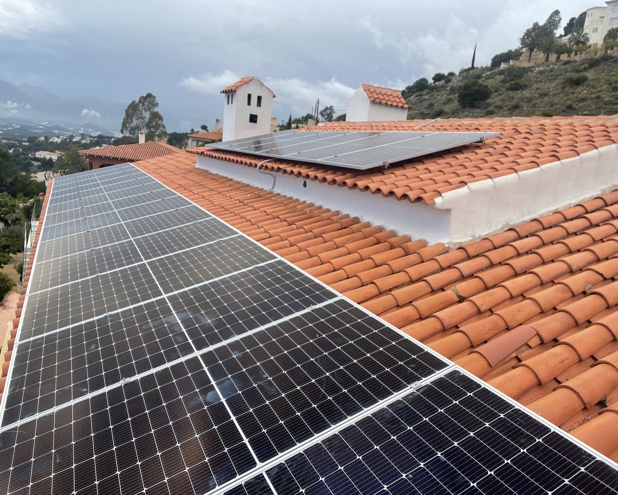 20x 460 wp Solar Panels, Altea, Alicante (Hybrid system)