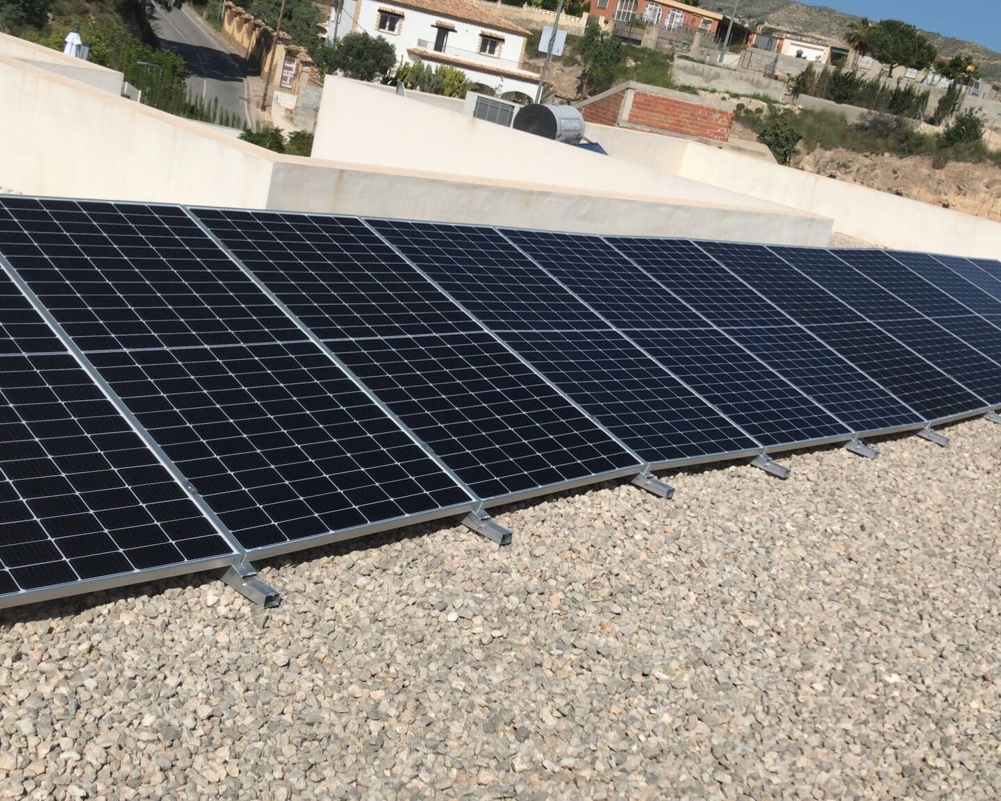 12X 455 wp Solar Panels, Busot, Alicante (Hybrid system)