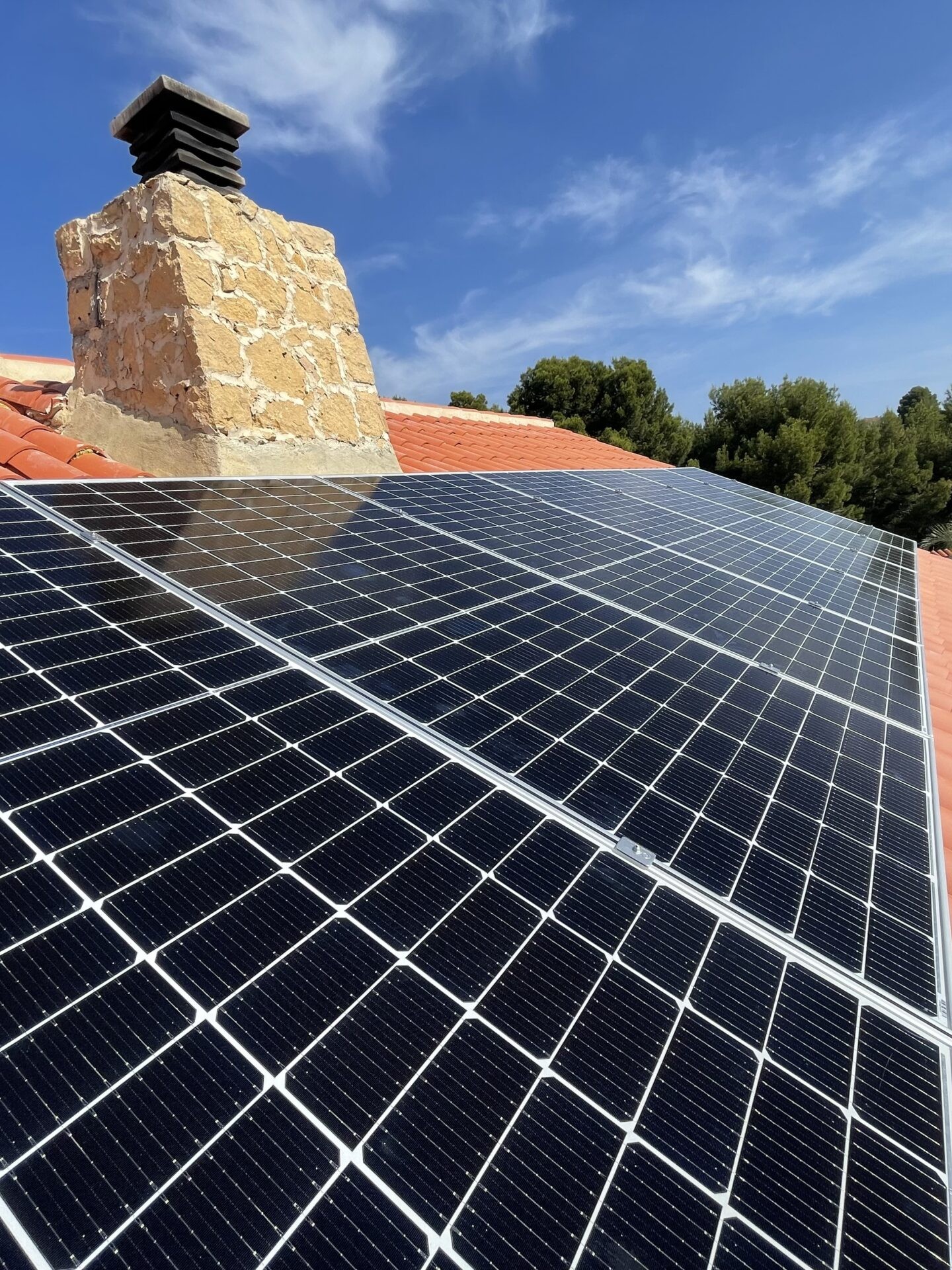 15X 460 wp Solar Panels, La Nucia, Alicante (Hybrid system)