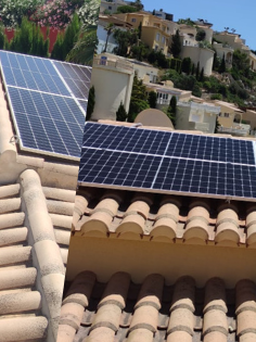 2 Solar power systems in Benitachell