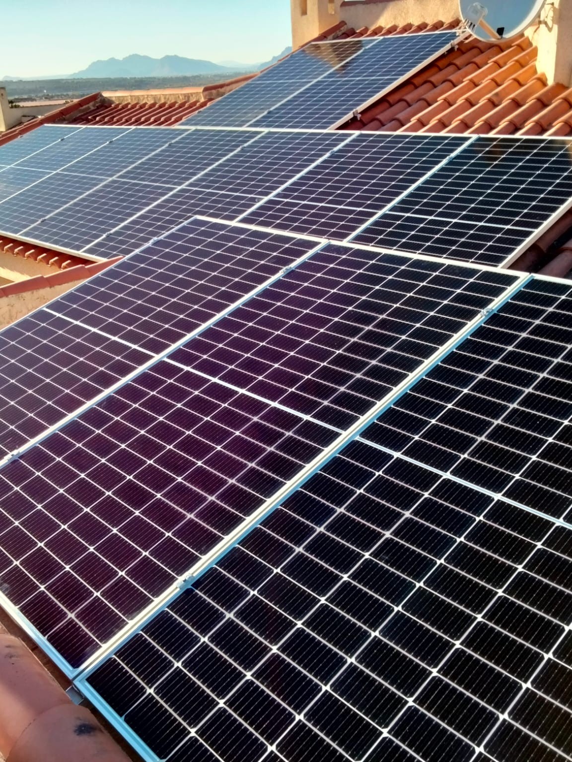 13X 455 wp Solar Panels, Rojales, Alicante (Hybrid system)