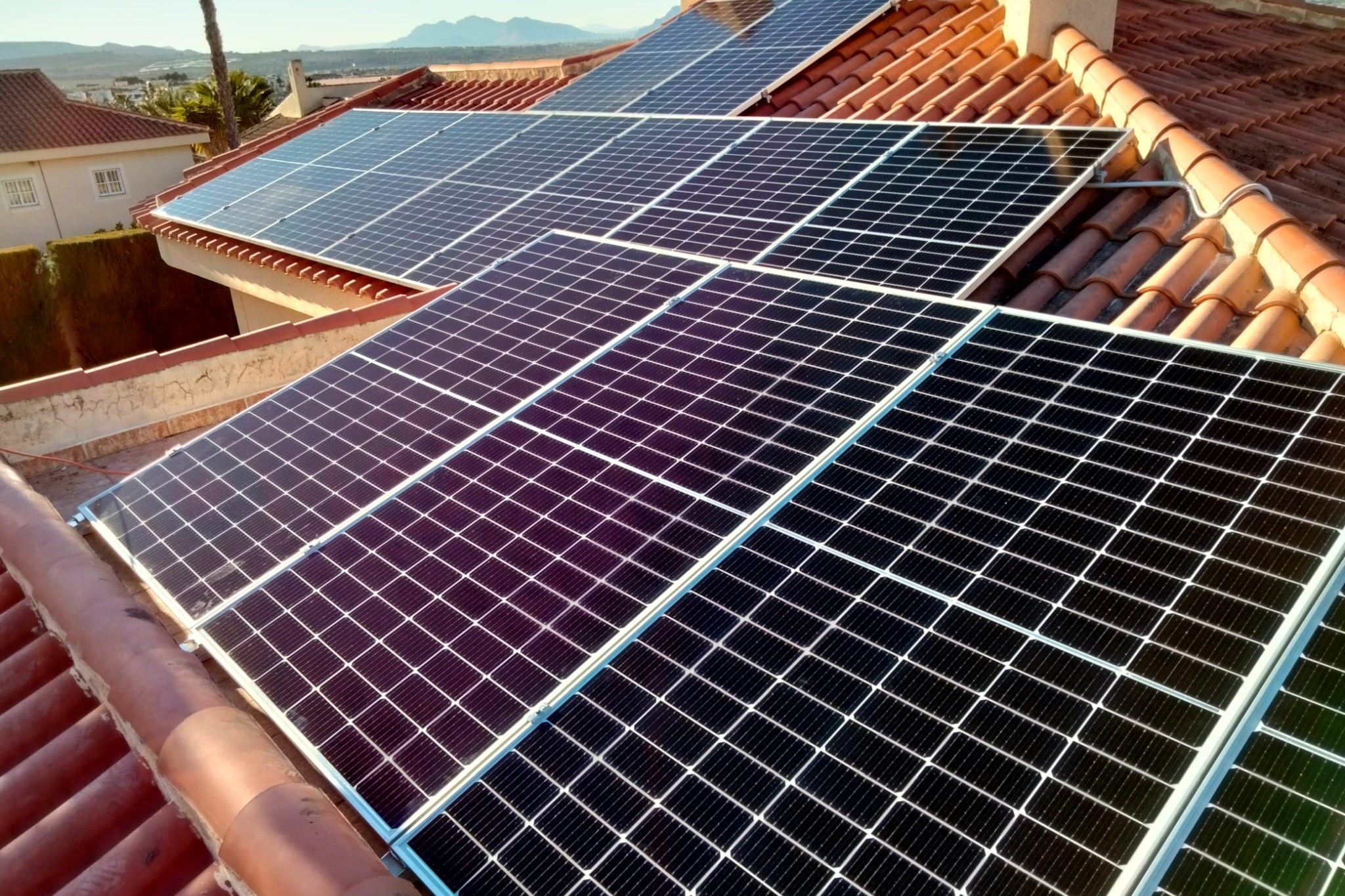 13X 455 wp Solar Panels, Rojales, Alicante (Hybrid system)