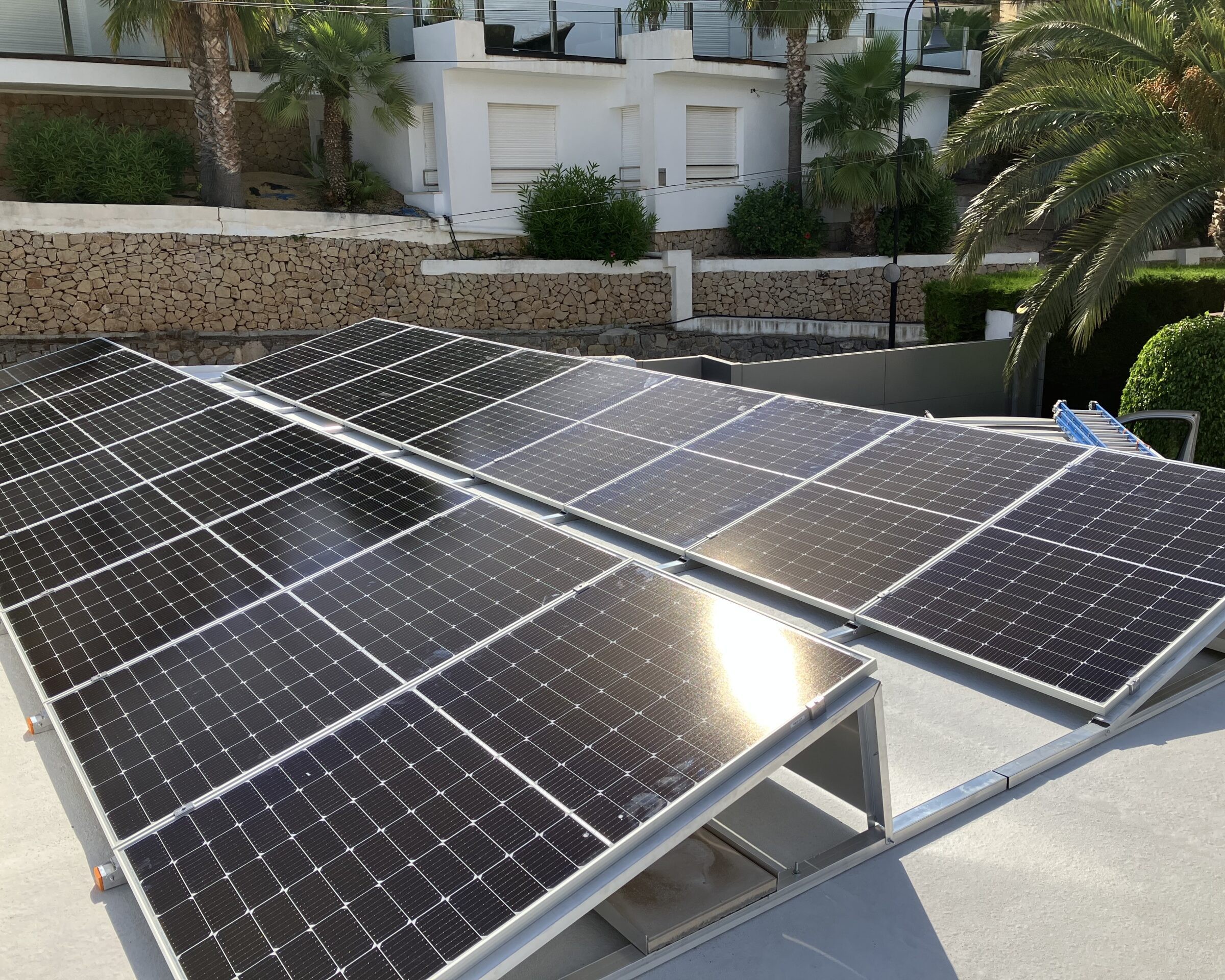 18x 385 wp JA Solar Panels, Altea, Alicante (Hybrid system)