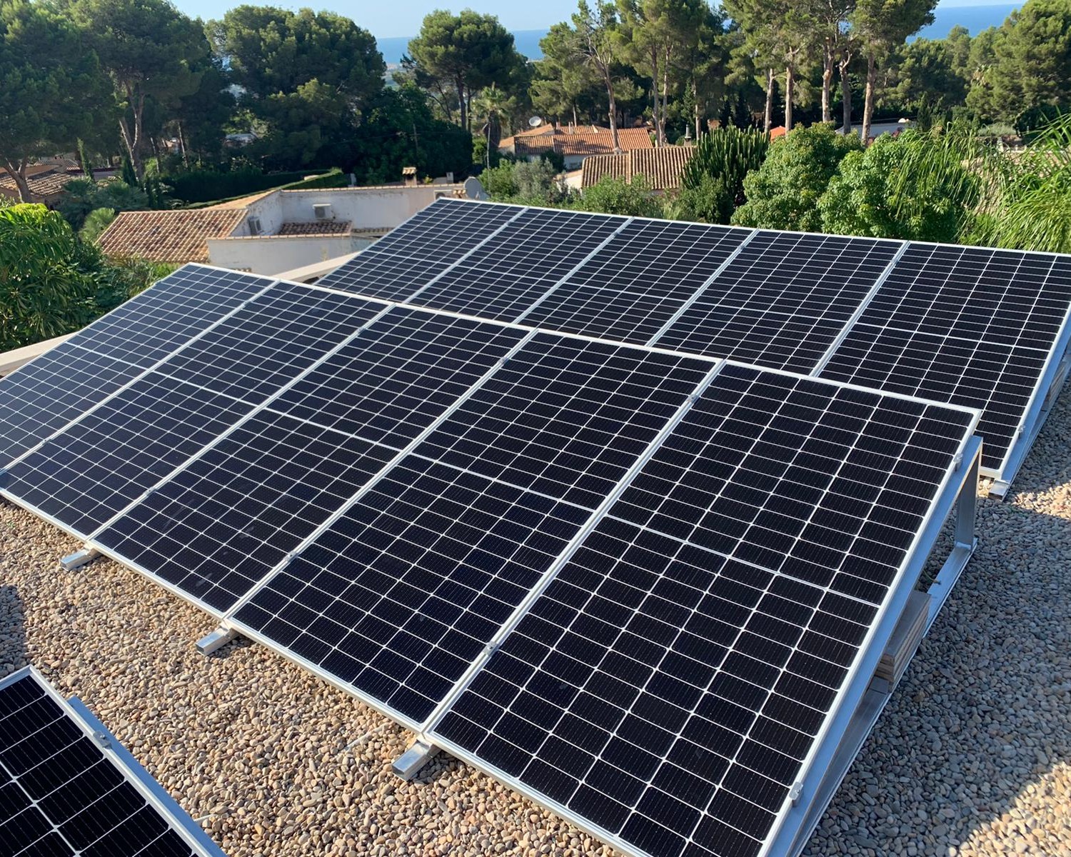 18X 455 wp Solar Panels, Denia, Alicante (Hybrid system)