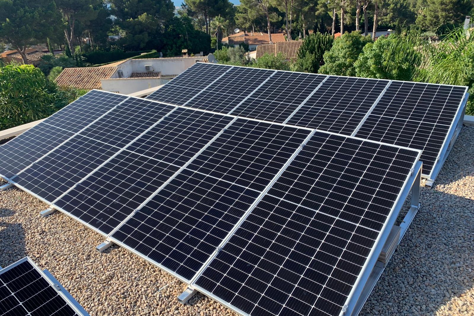 18X 455 wp Solar Panels, Denia, Alicante (Hybrid system)