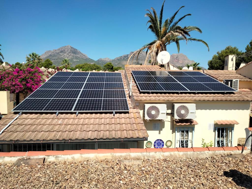 16X 385 wp Zonnepanelen, La Nucia, Alicante (hybride systeem)