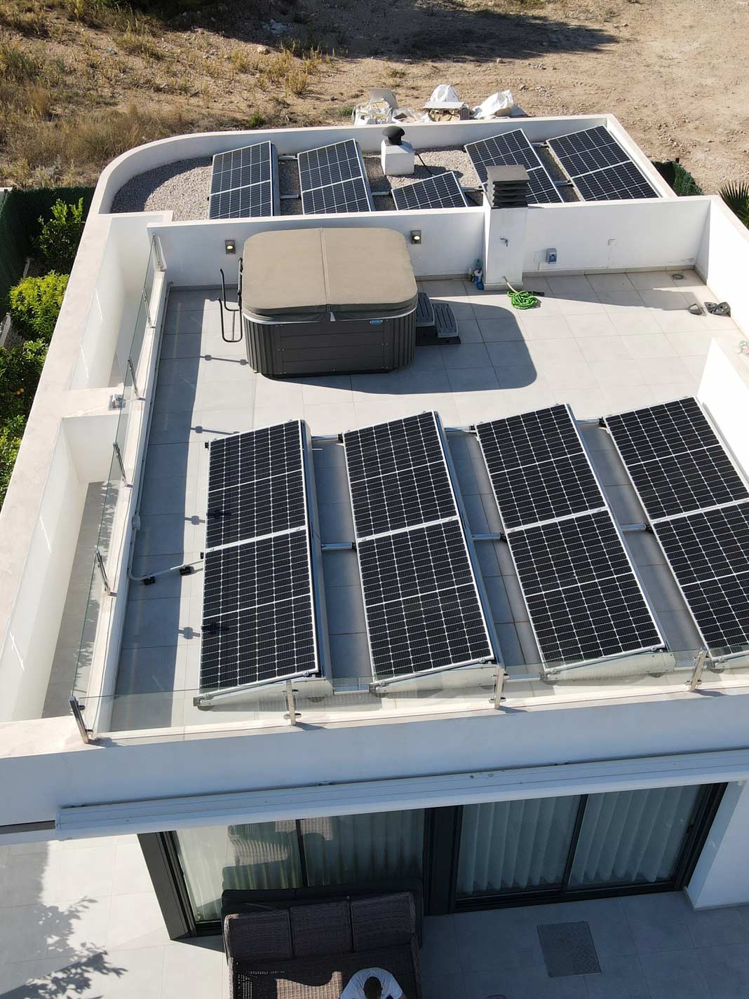 17X 385 wp Zonnepanelen, Polop, Alicante (Hybride systeem)