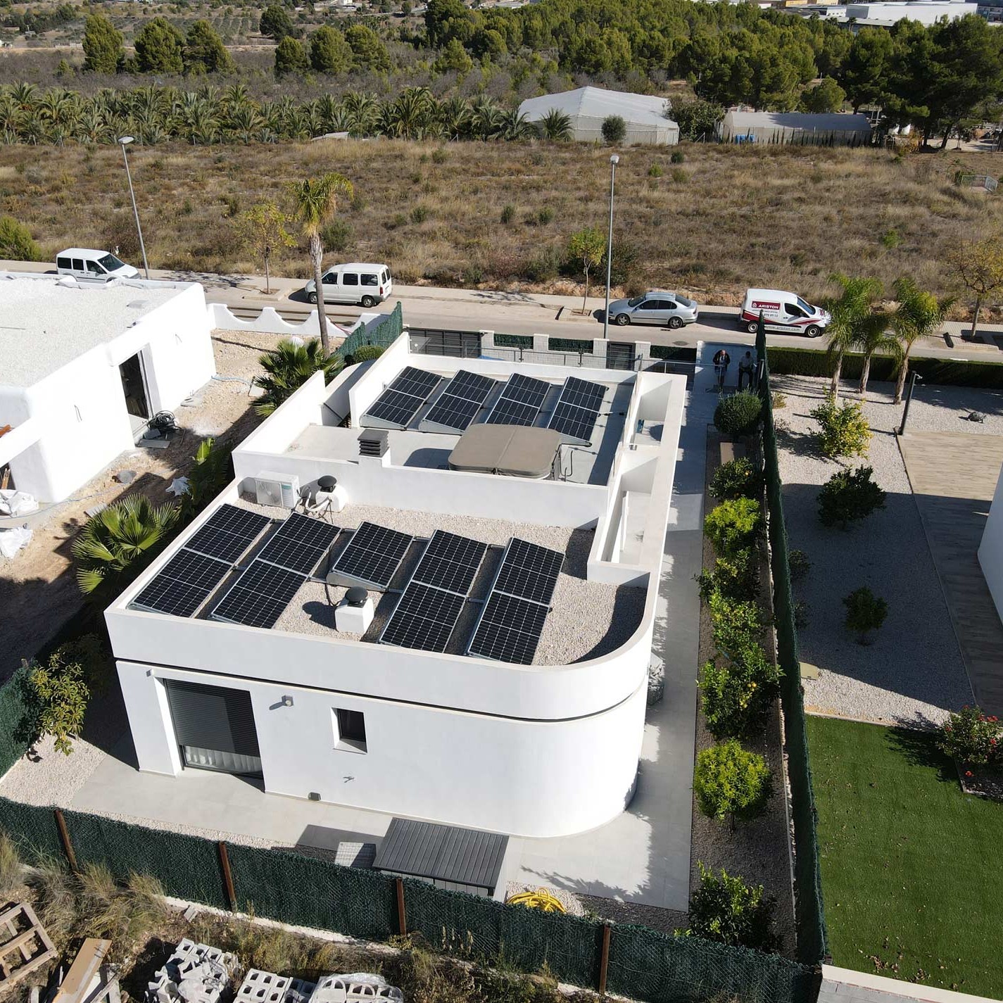 17X 385 wp Zonnepanelen, Polop, Alicante (Hybride systeem)