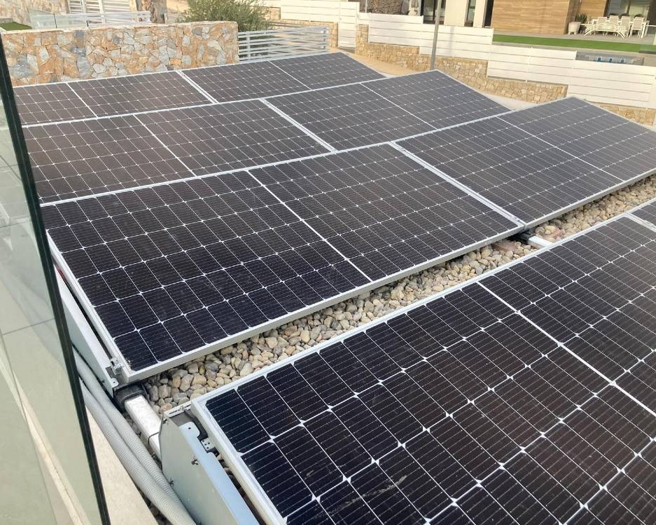 14X 465 wp Solar Panels, Finestrat, Alicante (Hybrid system)