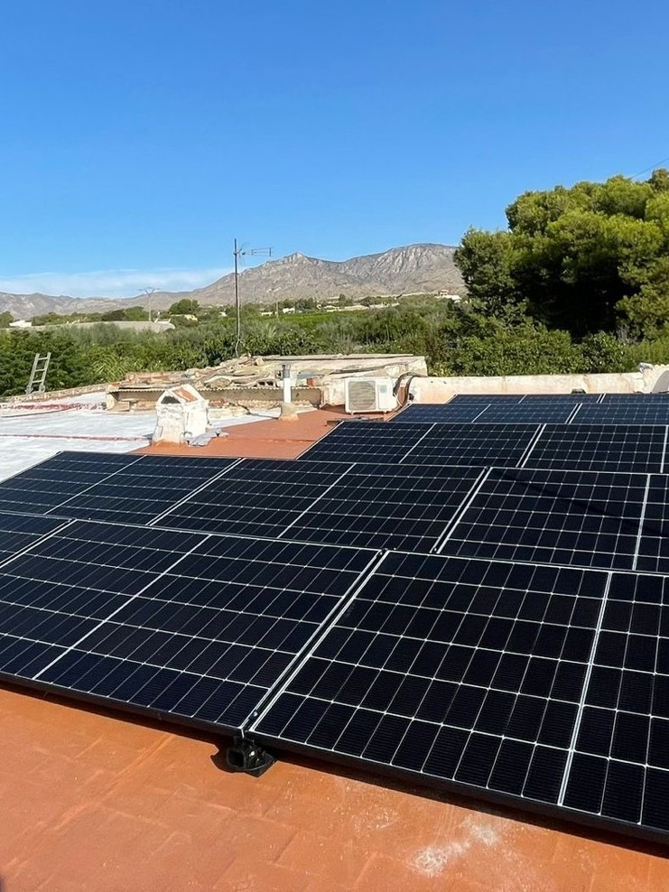 12 Solar Panels Crevillente